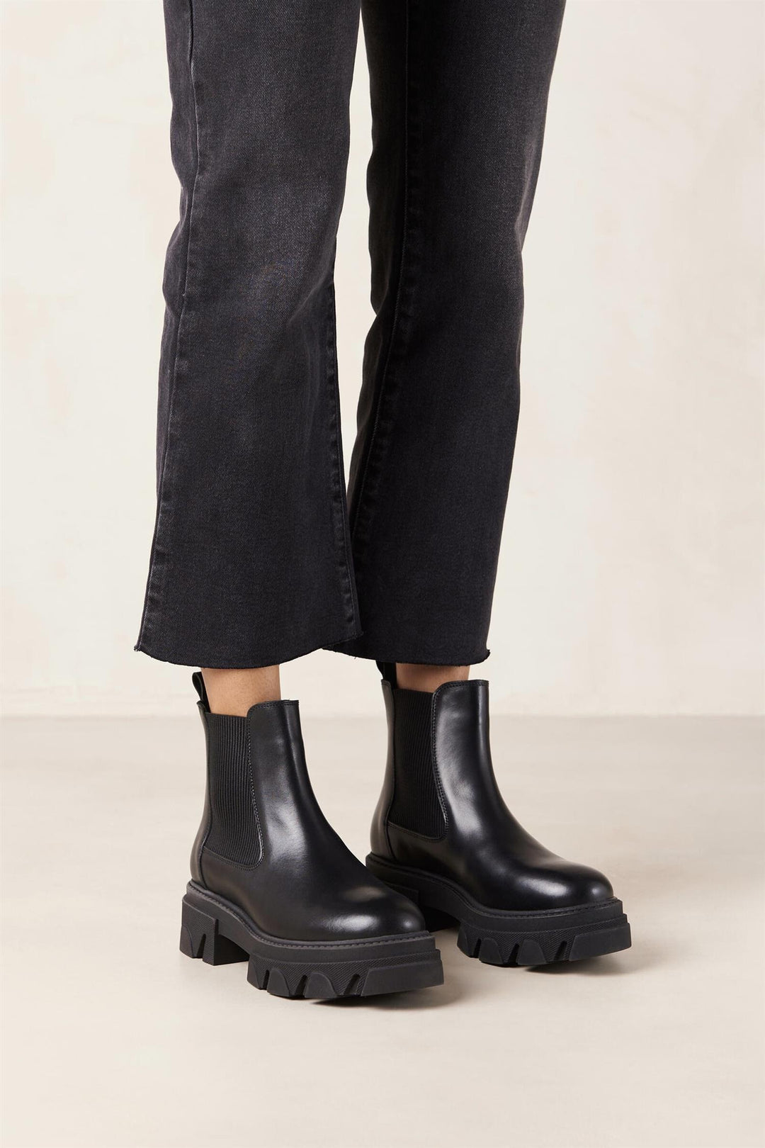 ALOHAS Berenice Black Leather Ankle Boots Dale - Main Image