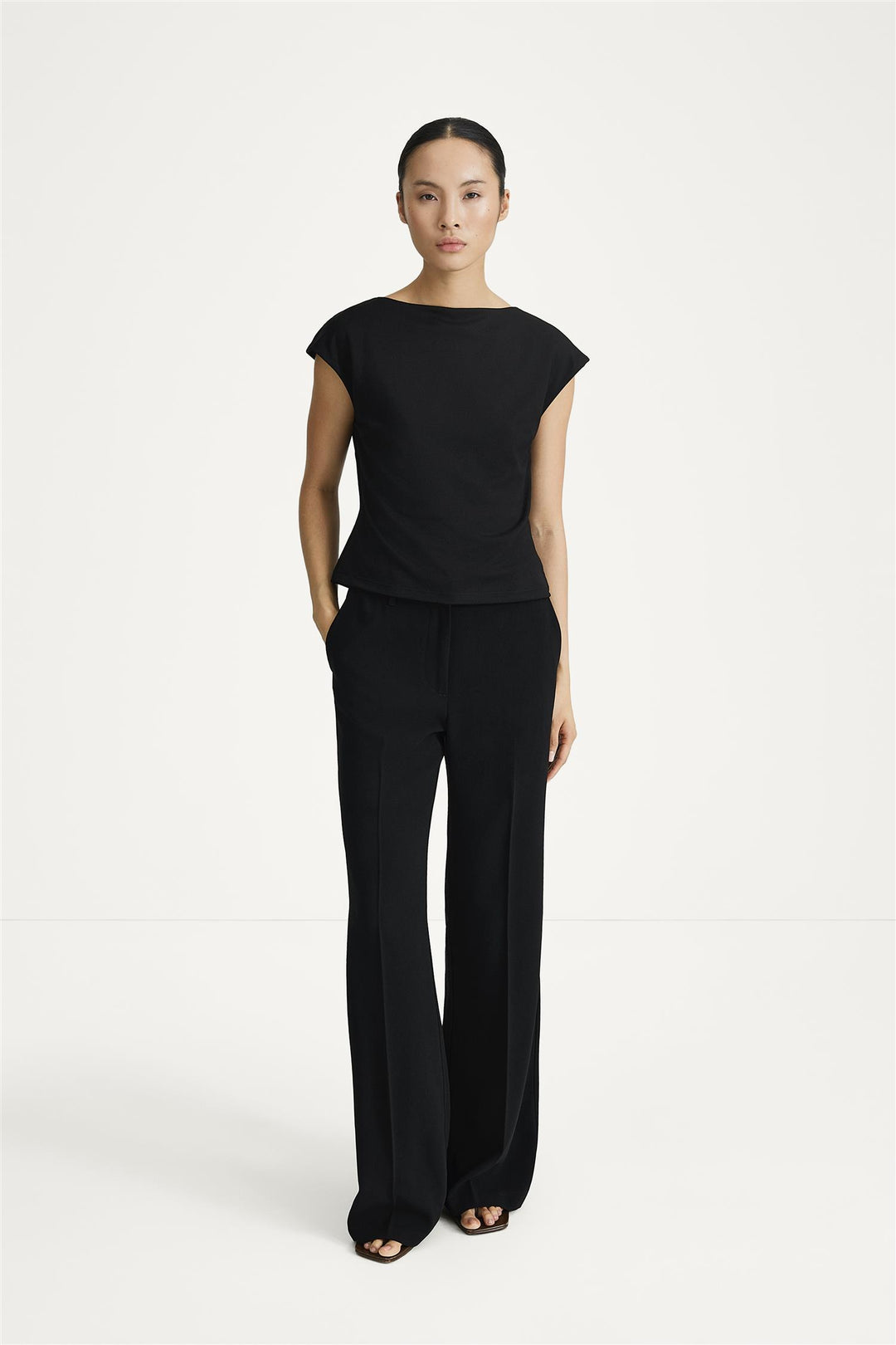 Berzo Trousers Black