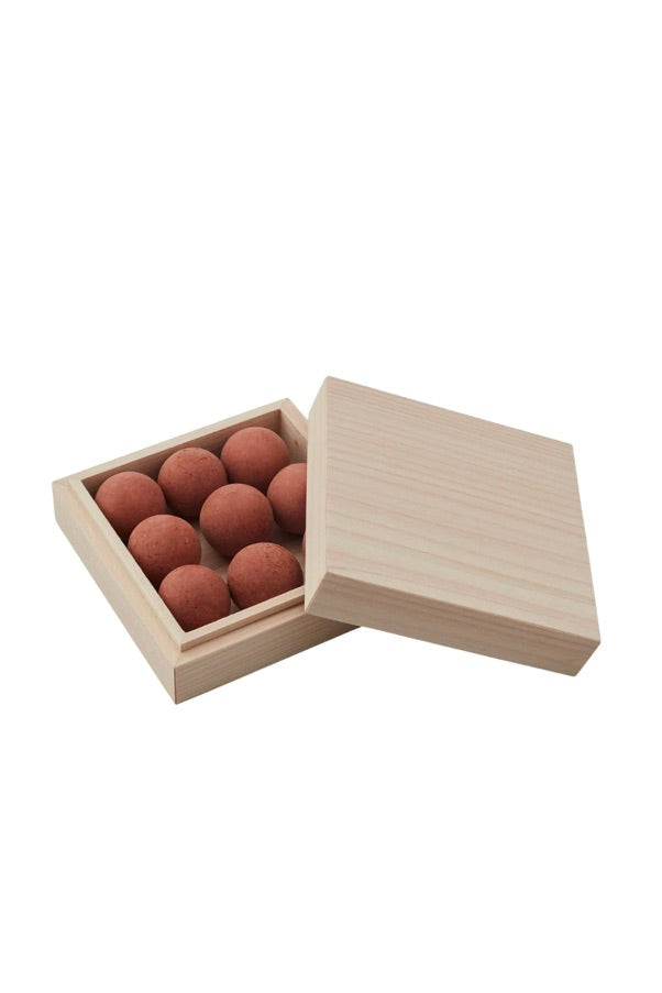 From Soil to Form: Diffuser Box